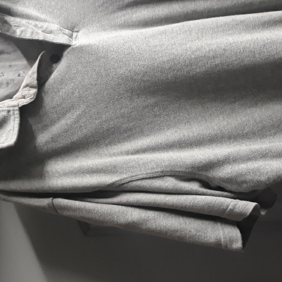 IZOD Shirt Sz XXL - Picture 4 of 9